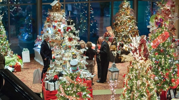 National Harbor Holiday Festival Family Pack