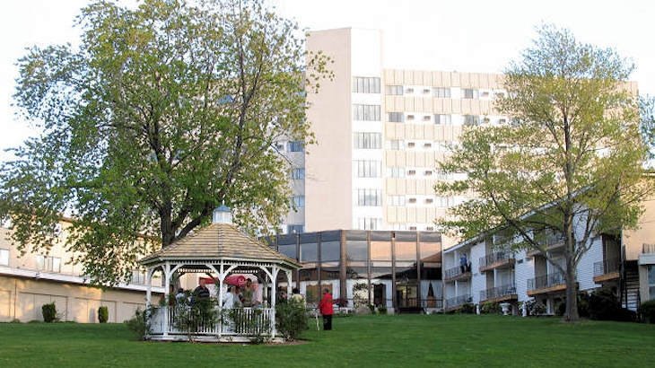 3 Day VIP Package at Rock n Roll Resort for One