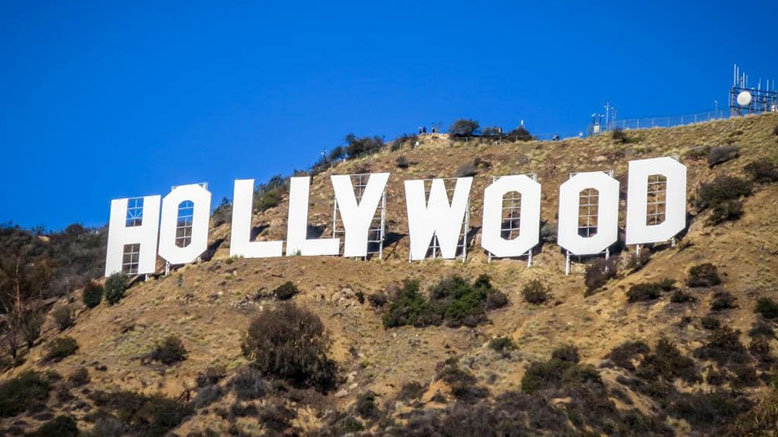 Day or Night Hollywood Bus Tour for 1 Person (Valid Any Day)
